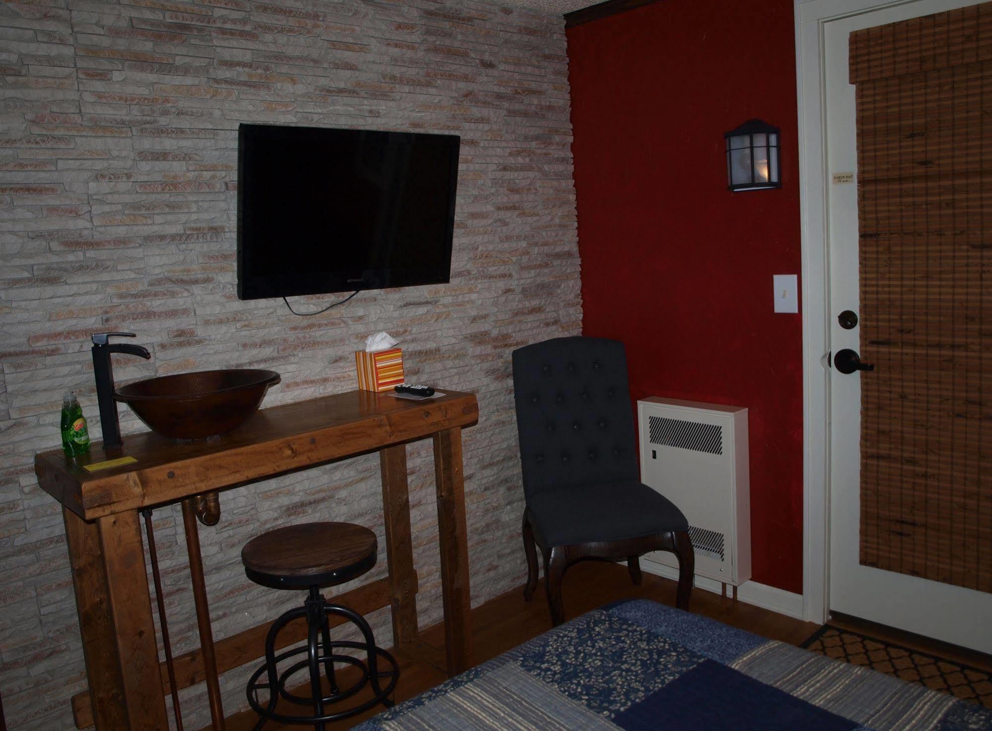 Riverside Motel Hayward Luaran gambar